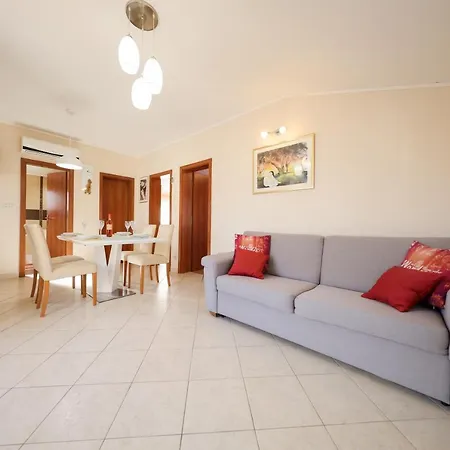 Apartment Apartments 150 M From Beach With Parking Ae1435 Zadar